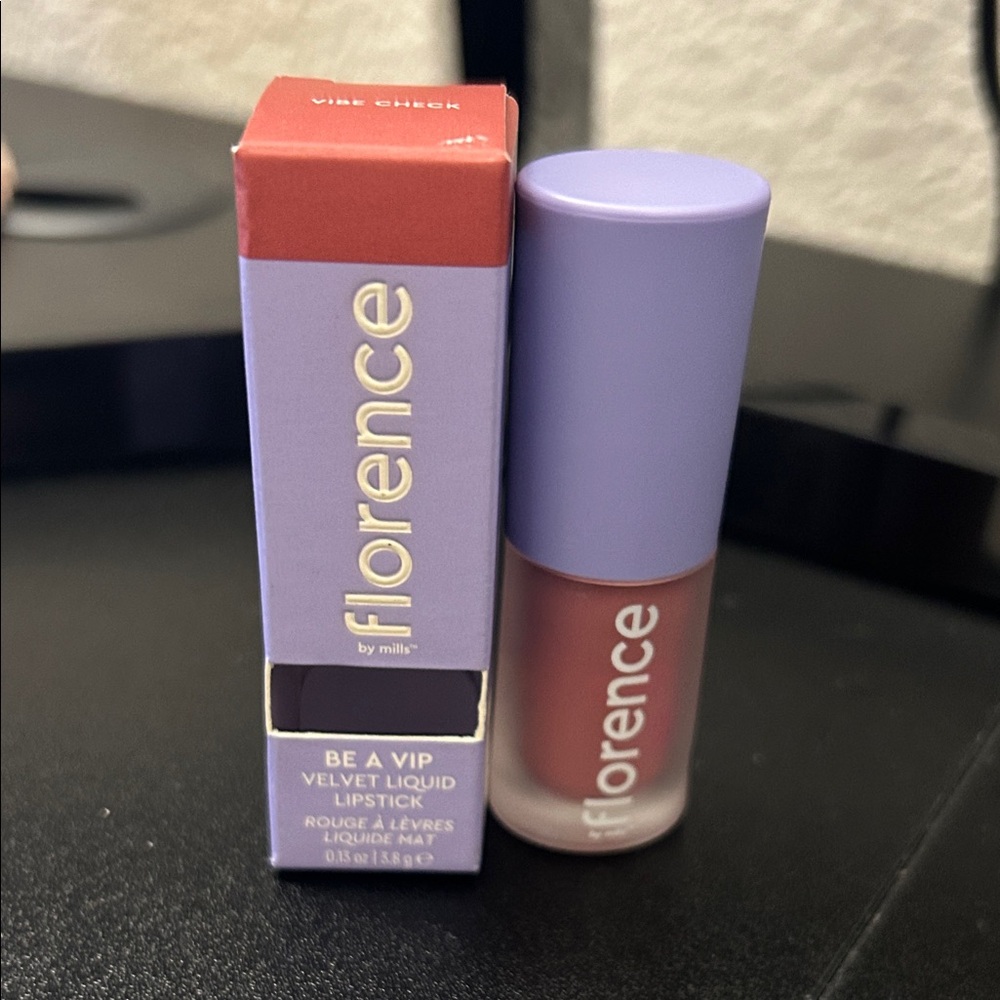 Florence by Mills - Velvet Liquid Lipstick - Vibe Check